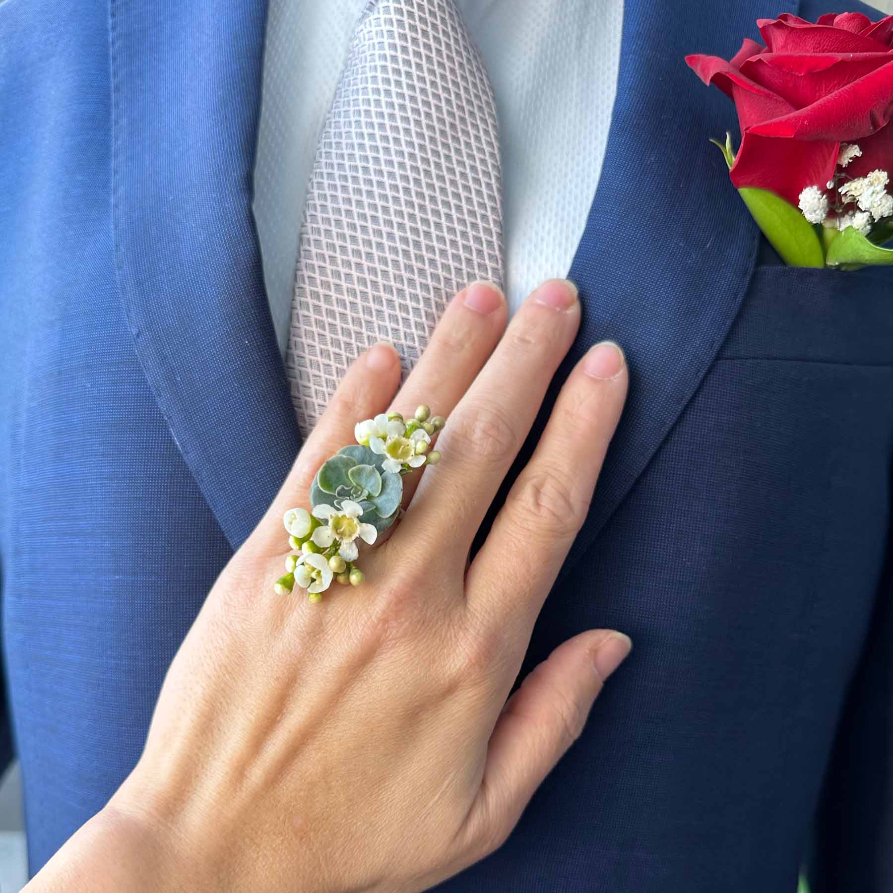 Fresh flower clearance ring corsage